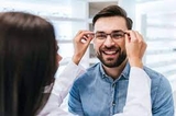 Đào tạo kỹ thuật viên - Học nghề kính mắt
