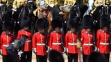 Đội cận vệ Hoàng gia Anh – biểu tượng quyền lực của Nữ Hoàng