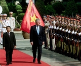 Nghe cựu vụ trưởng Vụ Lễ tân kể về công tác bảo vệ cho Tổng thống Mỹ Bill Clinton