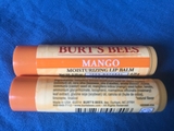 Son dưỡng ẩm môi tự nhiên với sáp ong Burt's Bees 4,25g