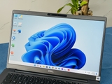 DELL E7400 carbon : i7-8665/ ram 8g/ ssd 256/ 14'' FHD