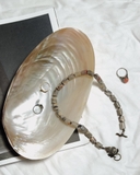 Vòng cổ đá tự nhiên khoá cài hình lá vintage