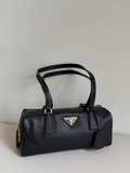 Túi P/ra/da Medium Leather Top Handle Padlock