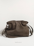 Túi LW Medium Flamenco Clutch - Grained Nubuck