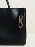 [ORDER 2 - 3 TUẦN] Túi BV Medium Andiamo Silky Calfskin