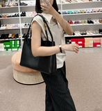 [ORDER 2 - 3 TUẦN] Túi BV Medium Andiamo Silky Calfskin