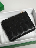 Ví BV Small Intrecciato Bi-fold Zip Wallet