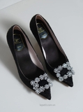 [ORDER 2 - 3 TUẦN] Giày Ro/ger Vi/vi/er Flower Strass Buckle Allover Strass Pumps