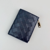 Ví BV Small Intrecciato Bi-fold Zip Wallet