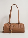 Túi P/ra/da Medium Leather Top Handle Padlock