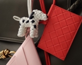 Phụ kiện treo túi BV Dog Charm