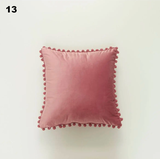 Vỏ gối vuông sofa nhung pom pom 45x45 cm