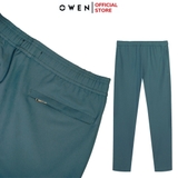 Bộ mặc nhà OWEN BMN241339 màu xanh cổ vịt dáng reguler, áo cổ 3 phân, khóa kéo, tay và gấu bo chun, quần cạp chun ống suông chất liệu CVC spandex