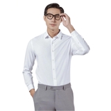 Áo Sơ Mi Trắng Nam Tay Dài Owen AS230318D (AS221196D) màu trắng trơn dáng slim fit tà lượn không túi vải nano