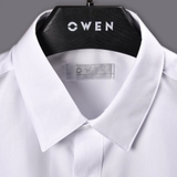 Áo Sơ Mi Trắng Nam Tay Ngắn Owen AR250311NT (AR230317NT - AR240110NT) màu trắng trơn dáng regular fit tà lượn có túi vải nano