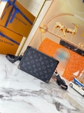 Túi đeo chéo Louis Vuitton hộp cốp vân hoa monogram Đen viền đinh hạt cườm Like Auth on web fullbox bill thẻ