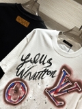 Áo phông T-shirt Louis Vuitton logo LV hoa chữ Nâu Like Auth on web
