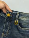 Quần Jean Louis Vuitton tag móc khóa khuy vàng họa tiết caro giả lập ống Like Auth 1-1 on web