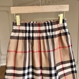 Quần short gió Burberry 2 lớp lót lưới kẻ sọc new 2024 Be Đen Đỏ Like Auth 1-1 on web