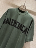 Áo phông T shirt Balenciaga Xanh rêu chữ Đen Like Auth on web