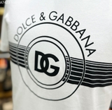 Áo phông T-shirt Dolce Gabbana logo DG tròn kẻ ngang ngực Like Auth on web