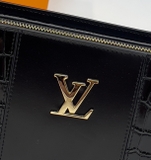 Túi ví Clutch Louis Vuitton họa tiết da cá sấu Đen new 2024 Like Auth on web fullbox bill thẻ