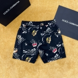 Quần short ngố đùi gió Dolce Gabbana DG họa tiết nhiều vương miện Like Auth 1-1 on web