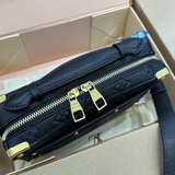 Túi đeo chéo Clutch Louis Vuitton LV Bag Handle Soft Trunk x NBA monogram khắc chìm size 22x16x6cm Like Auth on web fullbox bill thẻ