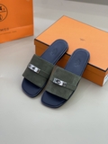 Dép sandal Hermes móc khóa quai Xanh Rêu da lộn đế gỗ Đen Like Auth on web fullbox bill thẻ