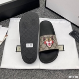 Dép lê quai ngang Gucci hình Mèo họa tiết phối monogram Like Auth on web fullbox bill thẻ