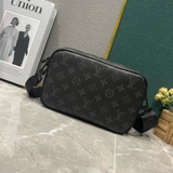 Túi đeo chéo Louis Vuitton LV Nano Alpha Bag Đen vân hoa monogram new 2024 Like Auth on web fullbox bill thẻ