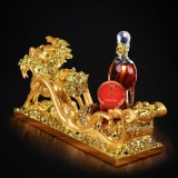 Kệ rượu con Ngựa kéo rượu XO