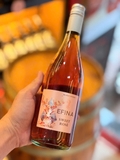 Rượu vang ngọt Efina Sweet Rose.