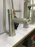 VÒI LAVABO INOX TRÒN