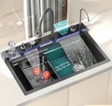 CH09 - Chậu bếp 1 hố, vòi 1 khối xả thác, mặt kính cường lực, có màn hình led hiển thị.