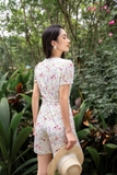 SYO-JUMPSUIT IN HOA GIẢ, ĐẦM CỎ VÀ VAI PHỐI REN