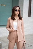 SYO- ÁO BLAZER SUÔNG , CÚC TO, CỔ 2 VE