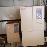 Biến tần Delixi CDI-E102G030/P037T4 30/37 Kw 380V