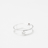 R SINGLE GEM DOUBLE LINE