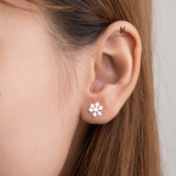 E STUD SNOWFLAKE