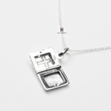 P BOX CROSS 01
