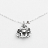 P BIG TRIANGLE OXIDIZE FLOWER