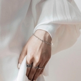 BRA KNOT INFINITY LINE CHAIN