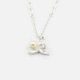 N WHALE TAIL GEM AND PEARL