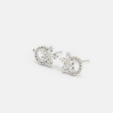 E STUD FLOWER GEM AND CIRCLE GEM