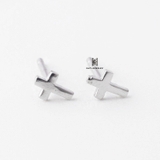 E STUD FAT CROSS