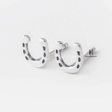 E STUD HORSE SHOE OXIDIZE