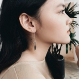 E STUD DREAM CATCHER WITH CHAIN