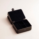 KAT LEATHER BOX
