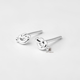 E STUD HEART KNOT